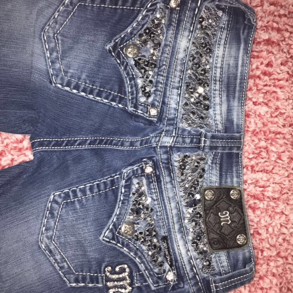 Size 28 Women’s Miss Me Jeans NWOT - Picture 1 of 3